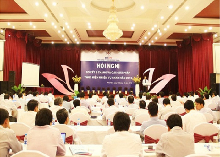 Hệ thống hội thảo Restmoment có những ưu nhược điểm nào